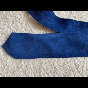Gant Fine Corduroy Slim Tie